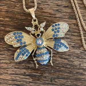 Sparkling bee necklace
